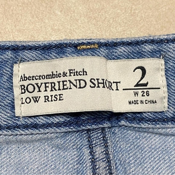 Abercrombie & Fitch Shorts Women’s Size 2 Distressed Cut off Boyfriend Shorts - Picture 8 of 9